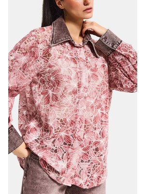 It's Basic Kadın Pembe 4S6-157 Oversize Özel Tasarım Dantel ve Gül Detaylı Denim Yakalı Gömlek Ceket