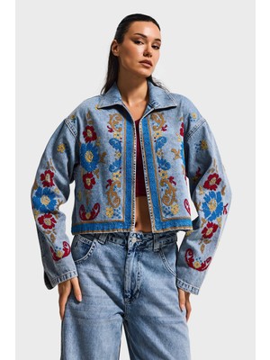 It's Basic Kadın Kot Rengi 3s6-32 Bol Kesim Özel Nakış Desenli Tasarım Denim Ceket