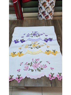 Halime Araz Gülçeyiz Çeyizlik Çiçekli El / Yüz Havlusu 50 x 90