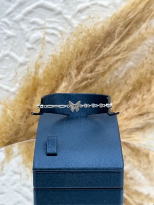 Livora Jewelry 925 Ayar Gümüş Zirkon Taşlı Su Yolu Kelebek Yarım Zarif Kadın Bileklik