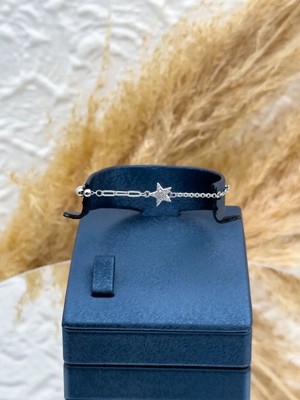 Livora Jewelry 925 Ayar Gümüş Zirkon Taşlı Yıldız Spor Kadın Bileklik
