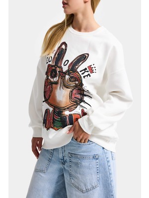 It's Basic Kadın Beyaz W5 Oversize Baskılı %100 Koton Organik Kumaş Sweatshirt