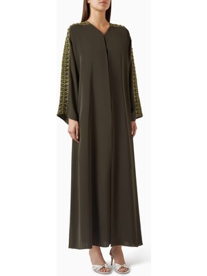 Rauaa Official Minimalist Kesim Nakışlı Abaya Konforlu V Yaka ve Uyumlu Sheila ile Şık Görünüm
