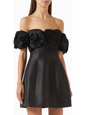 Acler Siyah Off-Shoulder Mini Elbise - Astar, %65 Polyester %35 Pamuk, Saten Kumaş, Rozet Detaylı