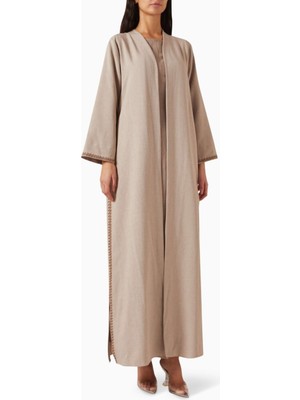 HQ Travels Modern Abaya ve Elbise Seti ile Şık ve Rahat Tarzınızı Yansıtın