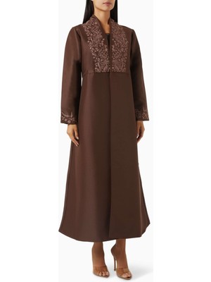 Serrb Şık Kolları Nakışlı A-Line Abaya ile Günlük Modest Tarzınızı Tamamlayın