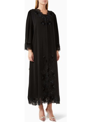 Rauaa Official Lace Detaylı Abaya ile Şıklığı ve Rahatlığı Bir Arada Yaşayın