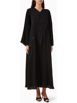 Rauaa Official Incilerle Süslenmiş Abaya ve Sheila ile Şıklığı Yakalayın, Rahat ve Şık Tasarım