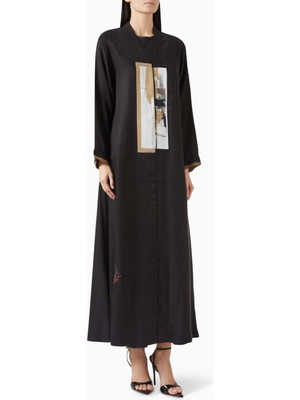 Zah Design Modern ve Geleneksel Tasarımla Şıklığı Yansıtan Uzun Kollu Abaya