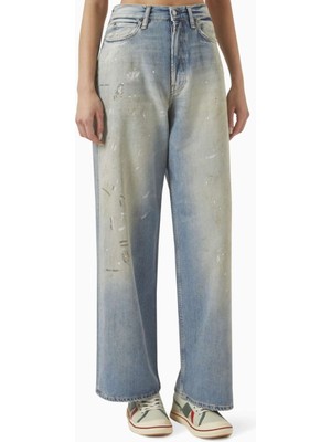 Acne Studios Açık Mavi Super Baggy-Fit Jean - %60 Pamuk, %40 Lyocell - Boya ve Lekeli Detaylar