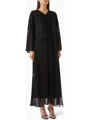 Rauaa Official Şık Dantelli Aplike Abaya ile Rahat ve Modest Tarzı Yakalayın