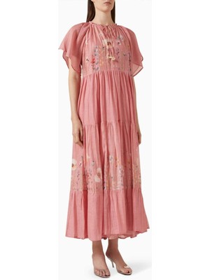Aekatri Çiçek Desenli Pamuk-Silk Maxi Elbise, Bağlama Detaylı Yaka, Uçuşan Kollar ile Şık Yaz Stili