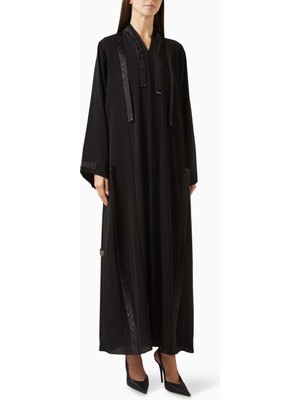 Rauaa Official Modern Panel Detaylı Abaya Şık Günlük Kullanım Için Ideal Seçim