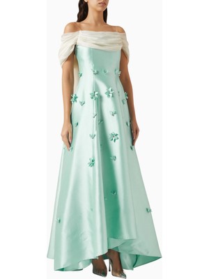 Ac By Aanchal Chanda Off-Shoulder Maxi Dress In Satin Çiçek Aplikeli Omuzları Açık Maxi Kadın Elbise