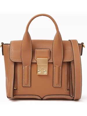 3.1 Phillip Lim Mini Pashli Camel Çanta Düz Deri, Altın Aksamlı, Ikonik ve Şık Tasarım