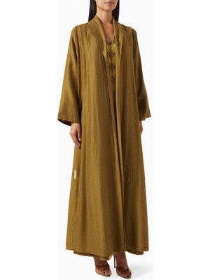 Hessa Falasi Konforlu Pamuklu Abaya Şık Drape ve Düğme Detayı ile Günlük ve Özel Günler Için Ideal