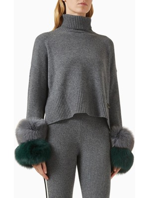Izaak Azanei Cropped Polo Sweater, Şık ve Lüks Kadın Yün-Kaşmir Kazak, Kürk Detaylı