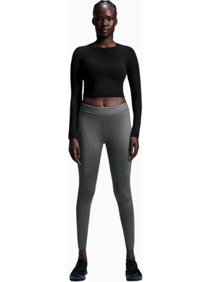 On Studio Long-T Crop Kadın Uzun Kollu Crop Top