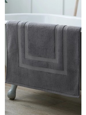 The White Company Klasik Çift Kenarlı Pamuk Banyo Paspası