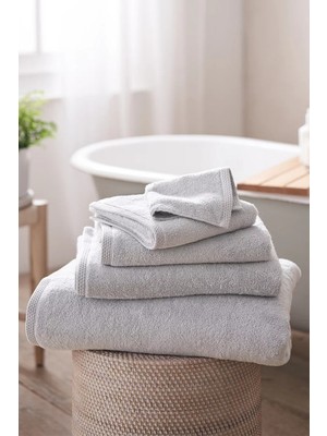 The White Company Waffle Edge Spa Bambu Karışımlı Banyo Havlusu