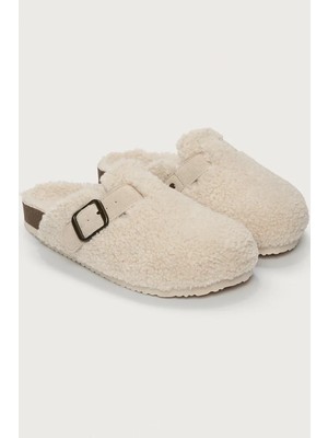 The White Company Mantar Tabanlı Tokalı Peluş Kapalı Kadın Ev Terliği