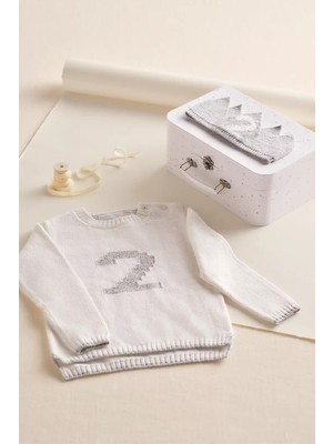 The White Company Organik Pamuk Karışımlı 2 Yaş Doğum Günü Kazak ve Taç Hediye Seti