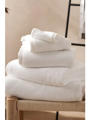 The White Company Spa Organik Türk Pamuğu %100 Pamuk Banyo Havlusu