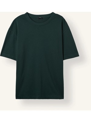 DeFacto %100 Pamuk Oversize Bisiklet Yaka Basic Kısa Kollu Tişört E6885AXNS
