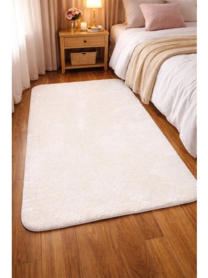 Aymira Home Peluş Krem Dikdörtgen Tüylü Yumuşak Yıkanabilir Kaymaz Taban Halı Yolluk Yatak Odası Banyo Salon