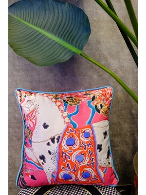 Dekomod Dijital Baskılı Dekoratif Çift Taraflı Pembe Desen Kırlent Yastık Kılıfı 45X45 cm