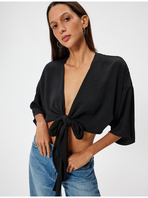 Koton Crop Üst V Yaka Bağlama Detaylı Oversize Kimono Kol
