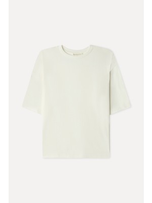 Mudo Kadın Kırık Beyaz Loose Fit Bisiklet Yaka 3/4 Kol T-Shirt