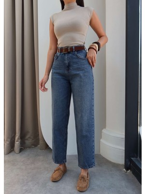 Esra Helvacı Boyfriend Süet Kemerli Jean