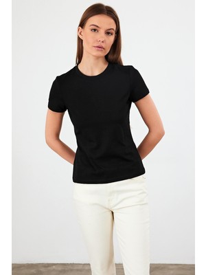 Vena Kadın Rachel Siyah Bisiklet Yaka Slim Fit Basic Tişört