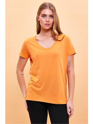 Vena Kadın Boyfriend Turuncu V Yaka Regular Fit Modal T-Shirt (Lyocell)