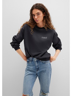 Mavi Kadın Antrasit Logo Baskılı Sweatshirt 1611656-82185 Uzun Kollu Regular Fit Ekstra Rahat Kesim