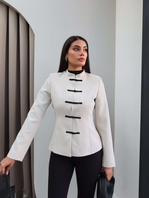 Esra Helvacı Hakim Yaka Ilmek Düğmeli Ceket