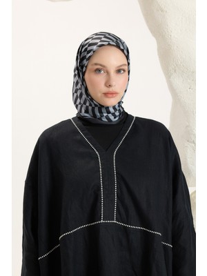 QEF Desenli Twill Eşarp Dama Siyah