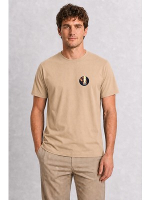 Wakha Erkek Retro Şehir Esintisi Tasarımı - Krem