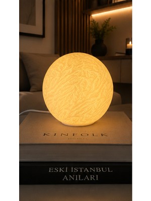 Dekoratif Masa Lambası Frond Glax | Beyaz Yaprak Dokulu Küre Abajur | Modern Gece Lambası | Komodin ve Çalışma Masası Aydınlatması | E27 LED Ampul Dahil