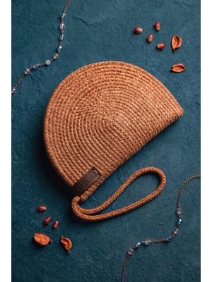 Linahouse Yarım Ay Formlu Kadın Kordon Portföy ve Clutch Çanta - Taba