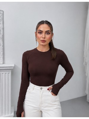 Msm Fashion Kadın Body Uzun Kollu Bisiklet Yaka Oyşo Kumaş Parmak Geçirme Detaylı Slim Fit Düz Bluz
