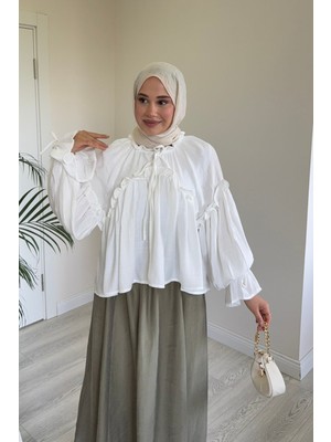 Salisburys Molly Nelly Kadın Kol ve Beli Fırfırlı Yazlık Bluz