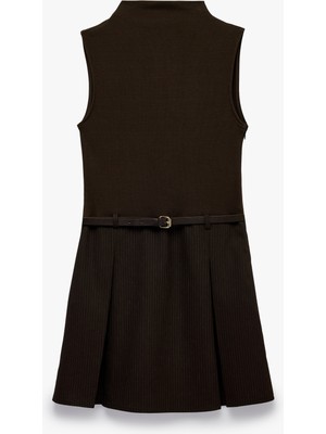 Koton Pamuklu Slim Fit Kemer Detaylı Bisiklet Yaka Kolsuz Bodycon Pileli Mini Elbise