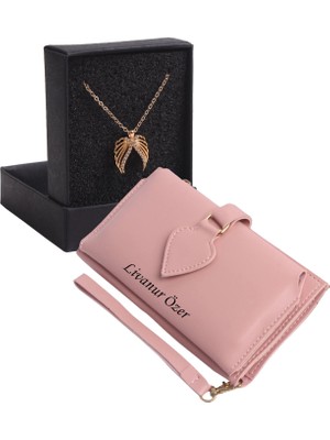 Özka Leather Kişiye Özel Pudra Renk Maça Model Cüzdan & Kanatlar Kolye Set - Anahtarlık Hediyeli!