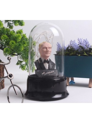 Özka Leather Mustafa Kemal Atatürk Figürlü LED Işıklı Fanus