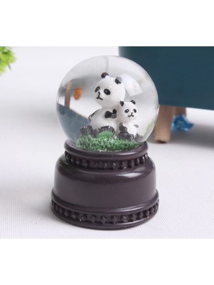 Özka Leather Hediyelik LED Işıklı Panda Figürlü Cam Küre