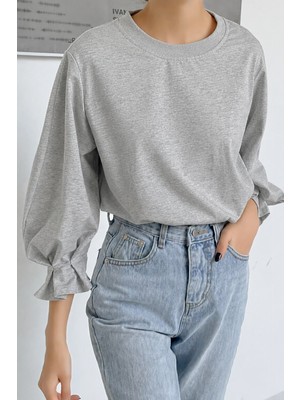 Tarz Cool Kadın Modern Kesim Fakir Kol Detaylı Oversize Basic Bluz