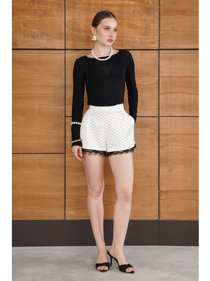 Very Moda Dantel Detaylı Puanttiyeli Saten Şort | D2960