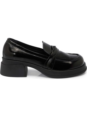 Tergan Siyah Hakiki Rugan Deri Kadın Loafer - K25S1AY68295-A07
